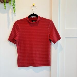 a.n.a Vintage Women's Lettuce Trim Mock Neck Rust Red Short Sleeve Top Size M